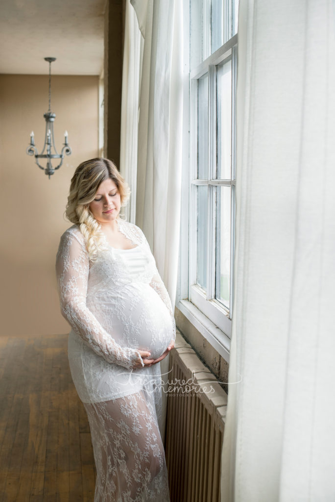 Hamilton Ontario Maternity Photographer